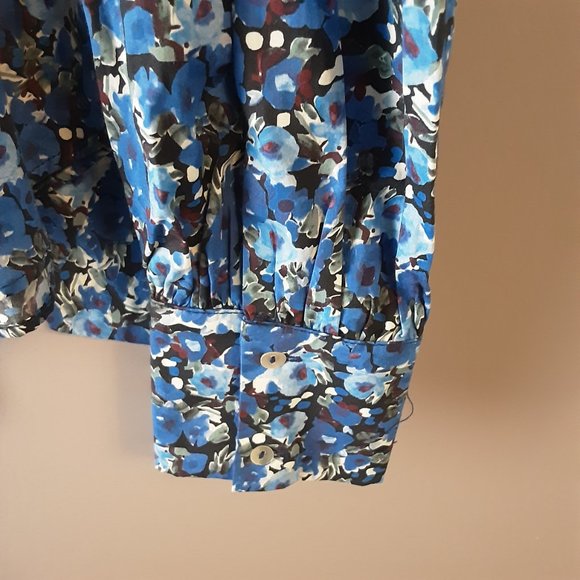 Stradivarius Blue Floral Blouse, Statement Sleeves, Tie at Collar NWOT Small - Picture 11 of 16
